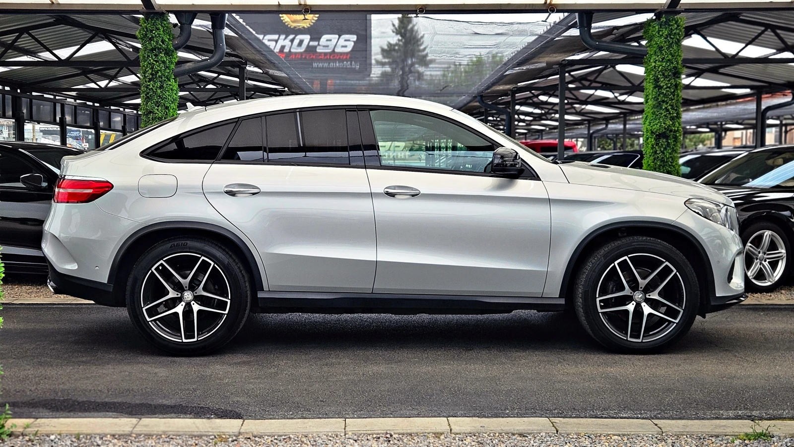 Mercedes-Benz GLE Coupe AMG/GERMANY/DISTR/360CAMERA/ПОДГРЕВ/AMBIENT/LIZING, снимка 4 - Автомобили и джипове - 50810974