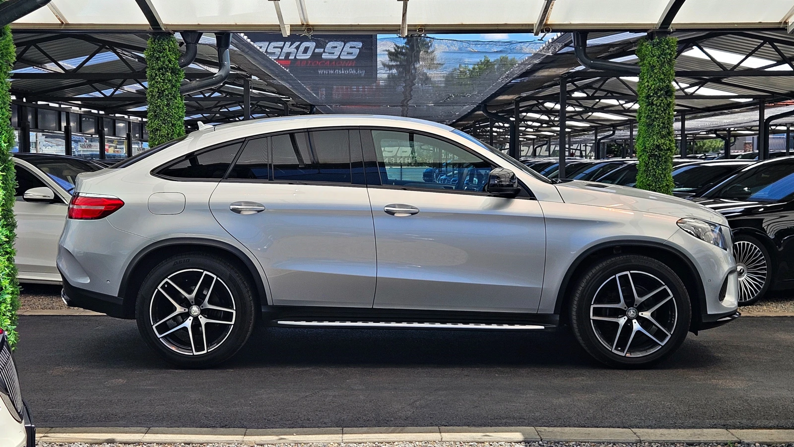 Mercedes-Benz GLE Coupe AMG/GERMANY/DISTR/360CAMERA/ПОДГРЕВ/AMBIENT/LIZING, снимка 4 - Автомобили и джипове - 50810974