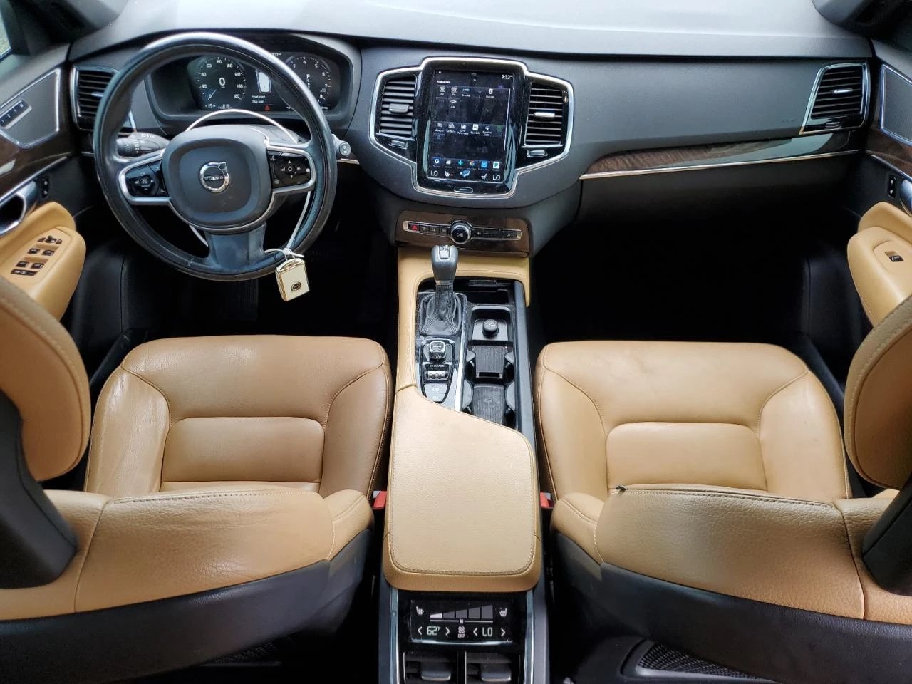 Volvo Xc90 T6 - Дигитално табло - Панорама  - изображение 8