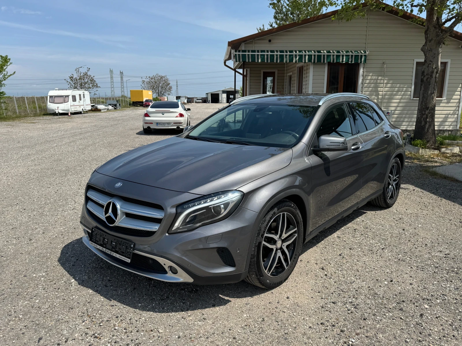 Mercedes-Benz GLA 250 4-Matic 211к.с Swiss
