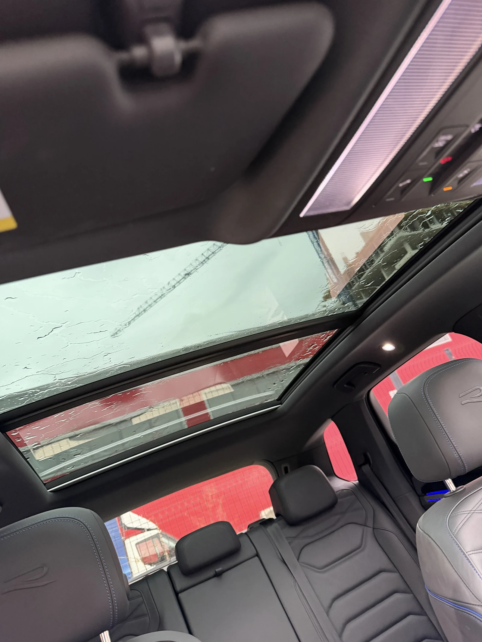 VW Touareg R 3.0 V6 eHybrid 4MOTION | Mobile.bg � ����������� 17