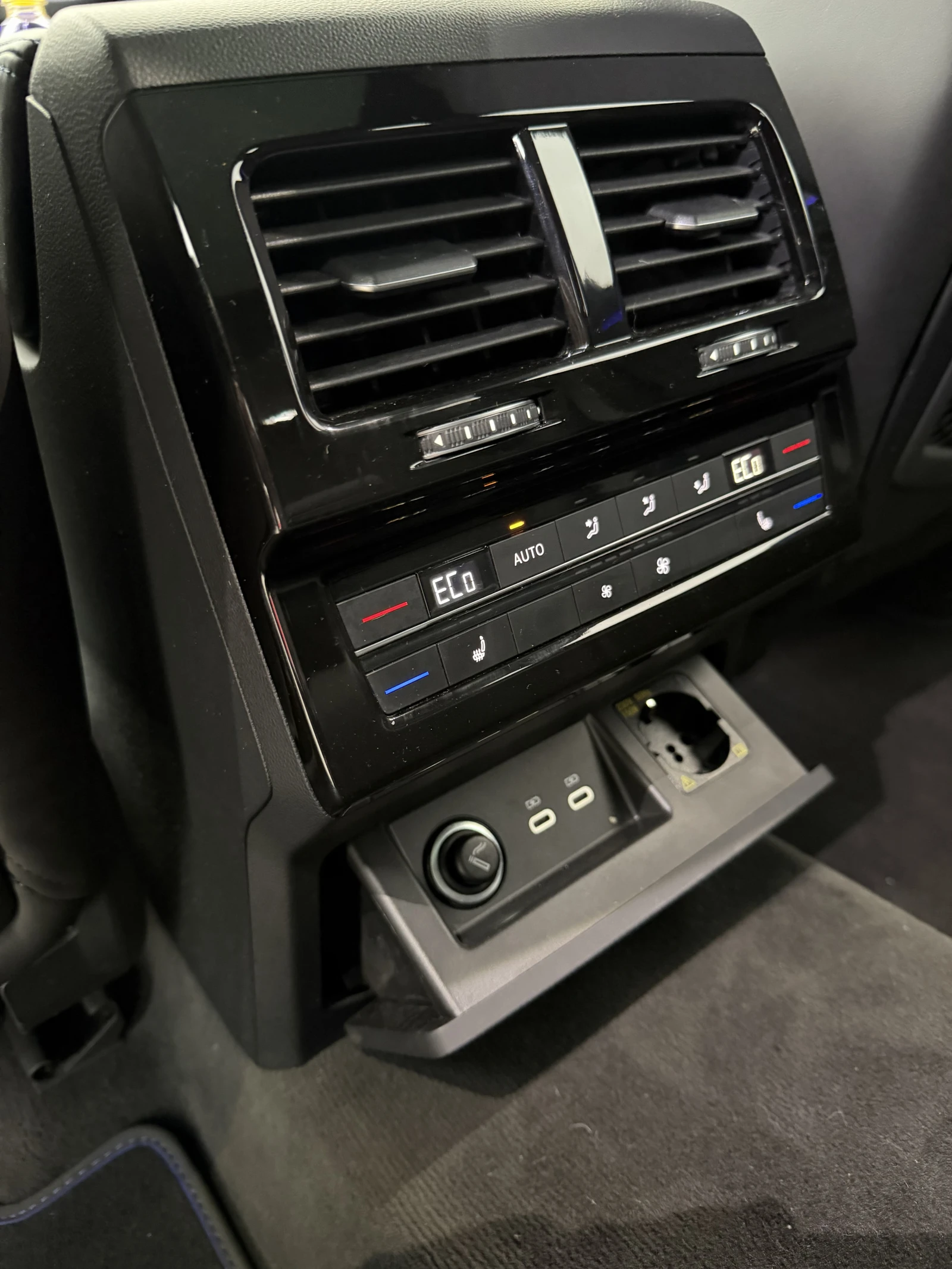 VW Touareg R 3.0 V6 eHybrid 4MOTION | Mobile.bg � ����������� 8