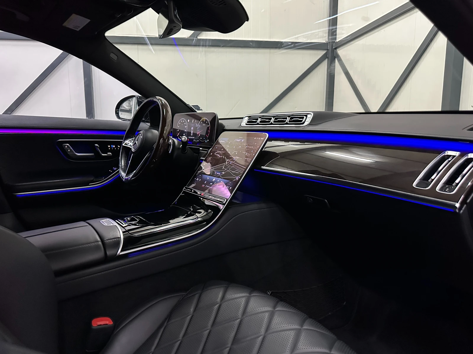 Mercedes-Benz S 580 * 4MATIC* ВАКУУМ* BURMESTER* ОБДУХ* 360* , снимка 10 - Автомобили и джипове - 53479915