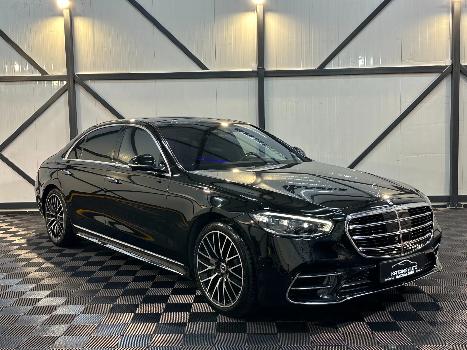 Mercedes-Benz S 580 * 4MATIC* ВАКУУМ* BURMESTER* ОБДУХ* 360* , снимка 2 - Автомобили и джипове - 53479915