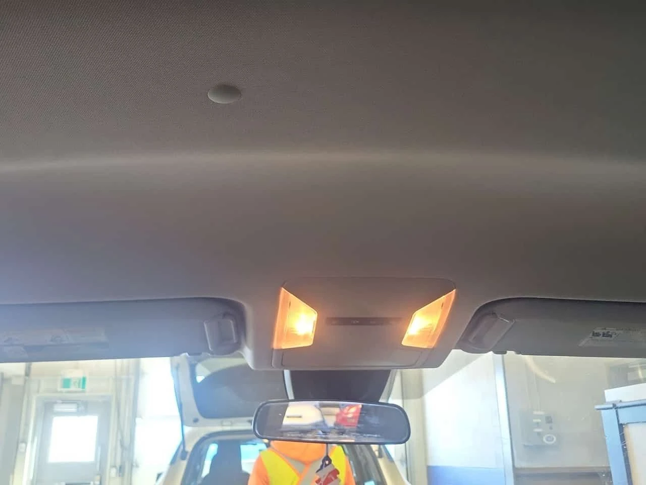 Toyota Rav4 * LE * * ПОДГРЕВ* , снимка 7 - Автомобили и джипове - 54051355