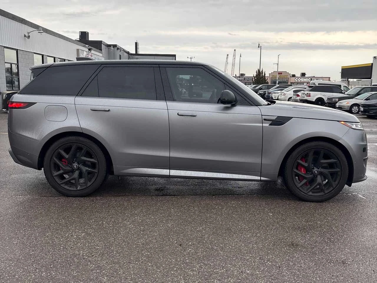 Land Rover Range Rover Sport * Dynamic SE * 2 КЛЮЧА* PANO* KEYLESS* ПОДГРЕВ* , снимка 3 - Автомобили и джипове - 54071779