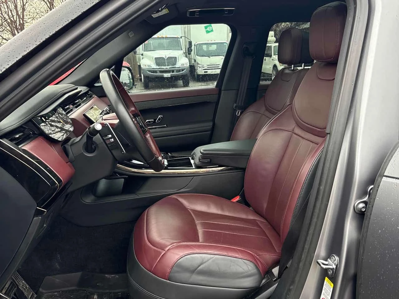 Land Rover Range Rover Sport * Dynamic SE * 2 КЛЮЧА* PANO* KEYLESS* ПОДГРЕВ* , снимка 16 - Автомобили и джипове - 54071779