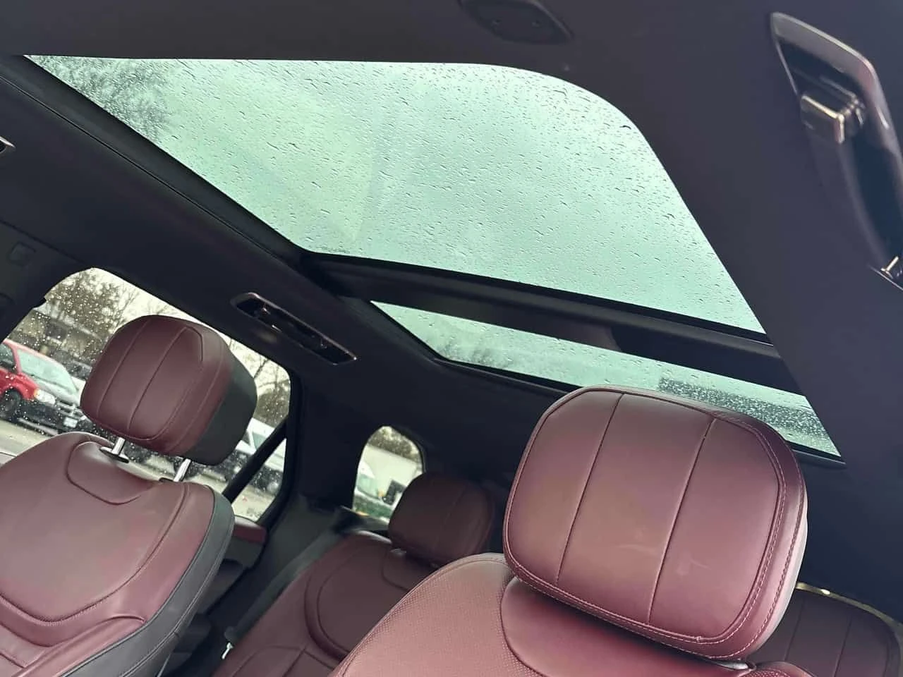 Land Rover Range Rover Sport * Dynamic SE * 2 КЛЮЧА* PANO* KEYLESS* ПОДГРЕВ* , снимка 15 - Автомобили и джипове - 54071779