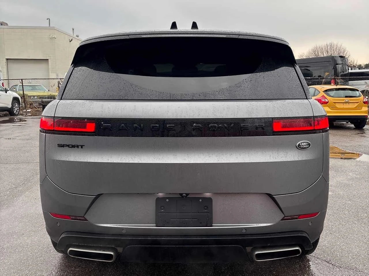 Land Rover Range Rover Sport * Dynamic SE * 2 КЛЮЧА* PANO* KEYLESS* ПОДГРЕВ* , снимка 4 - Автомобили и джипове - 54071779