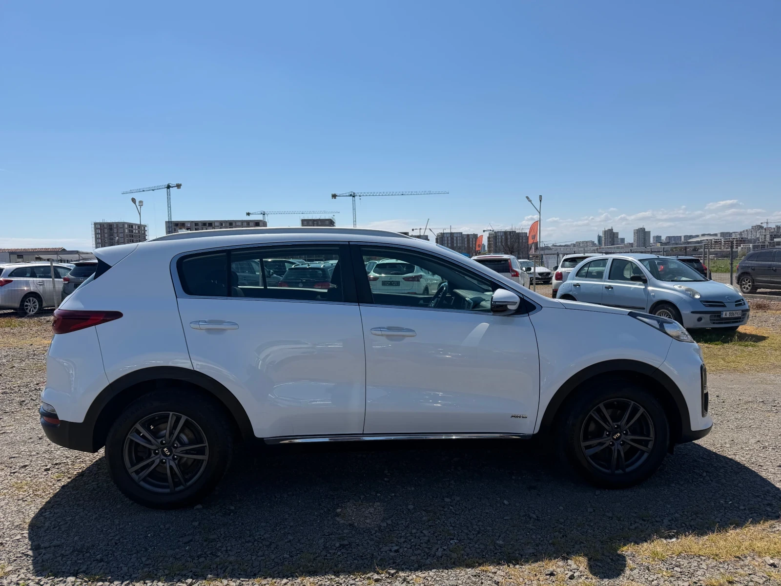 Kia Sportage 1.6 ШВЕЙЦАРИЯ 4х4 ТОП СЪСТОЯНИЕ, снимка 6 - Автомобили и джипове - 54391642