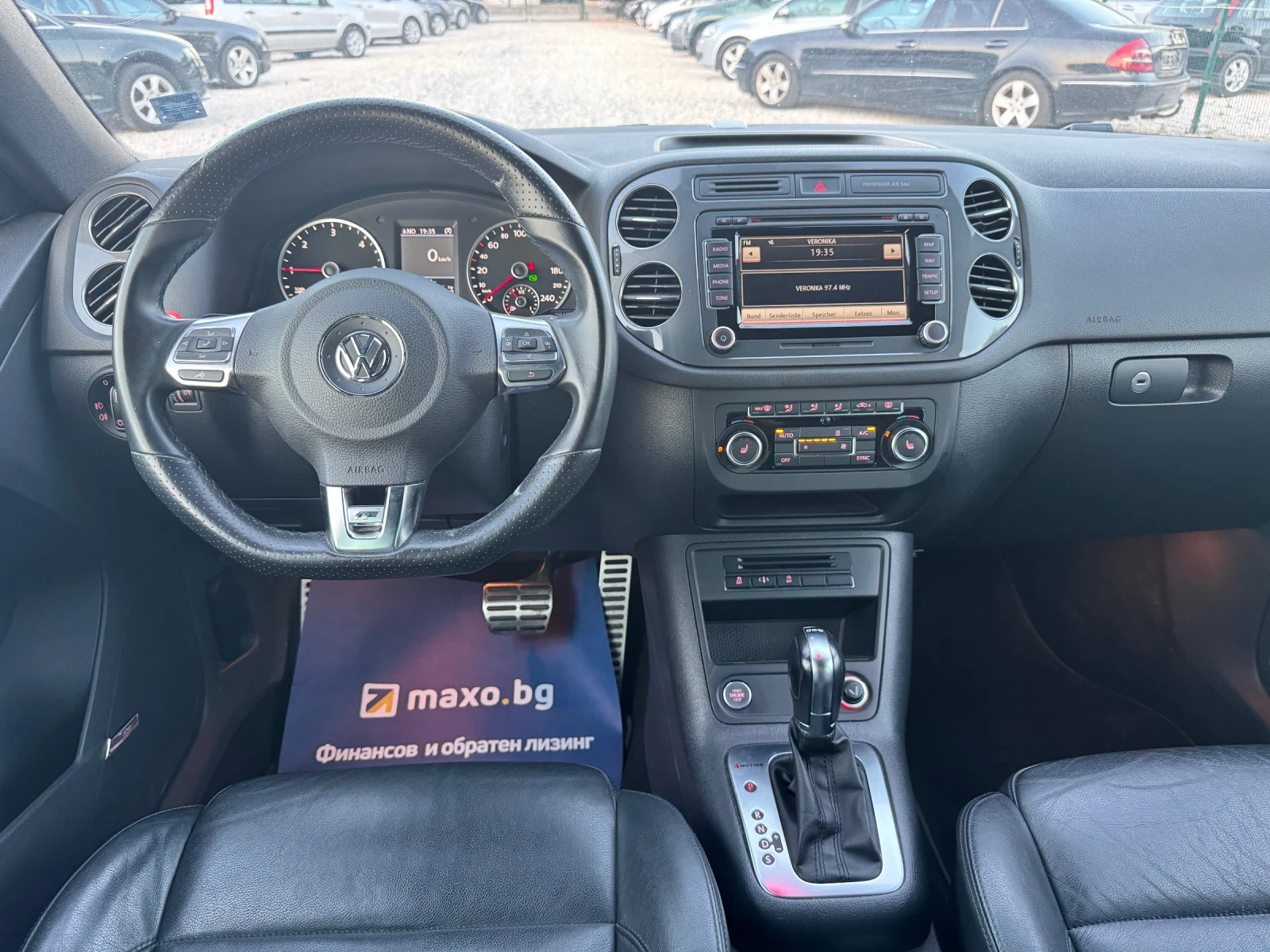 VW Tiguan R-LINE 4x4, снимка 9 - Автомобили и джипове - 55105374