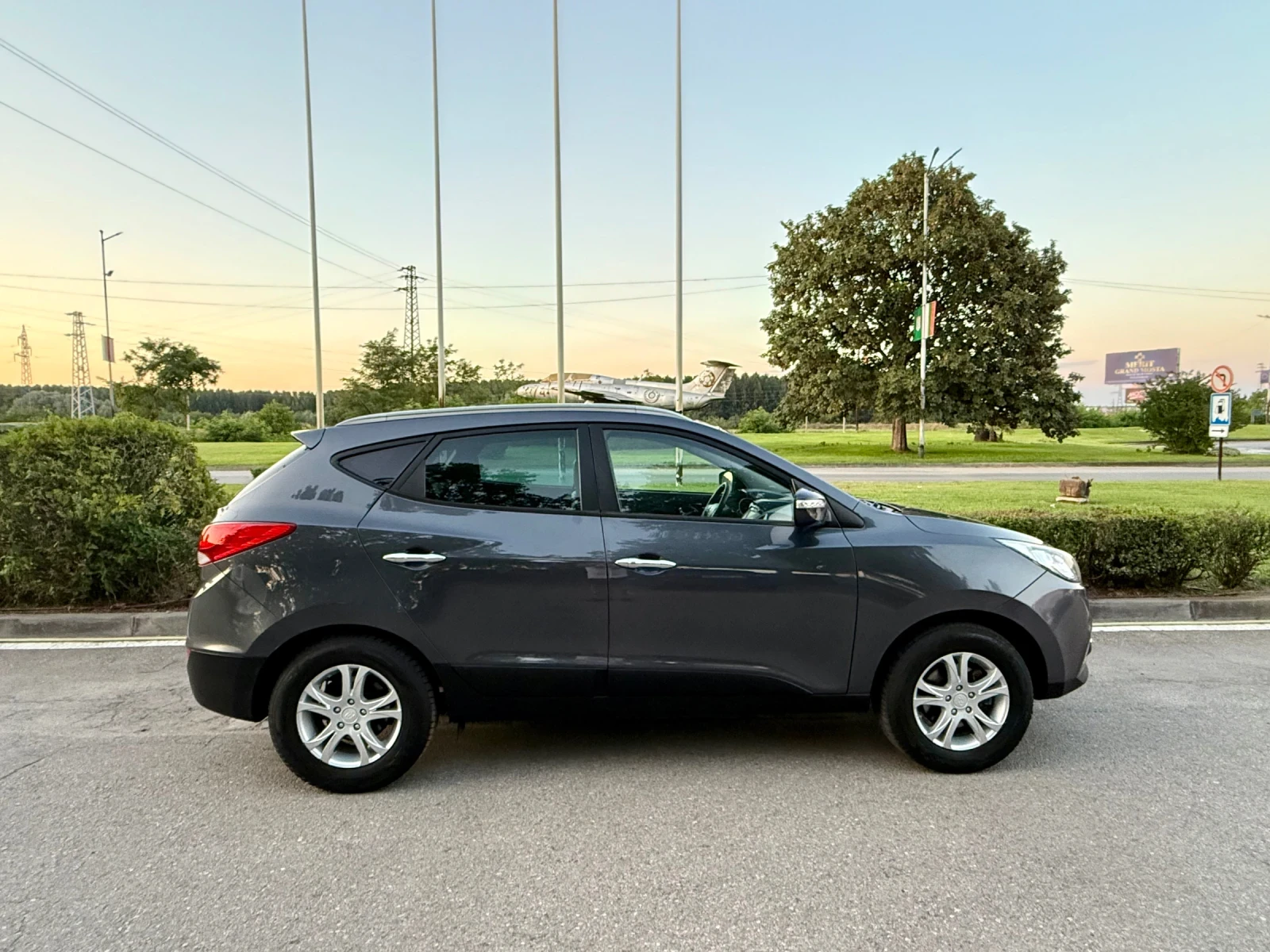 Hyundai IX35 2.0i AWD Панорама, снимка 5 - Автомобили и джипове - 55527292