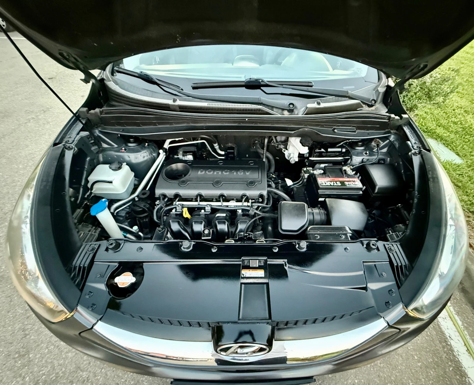 Hyundai IX35 2.0i AWD Панорама, снимка 17 - Автомобили и джипове - 55527292