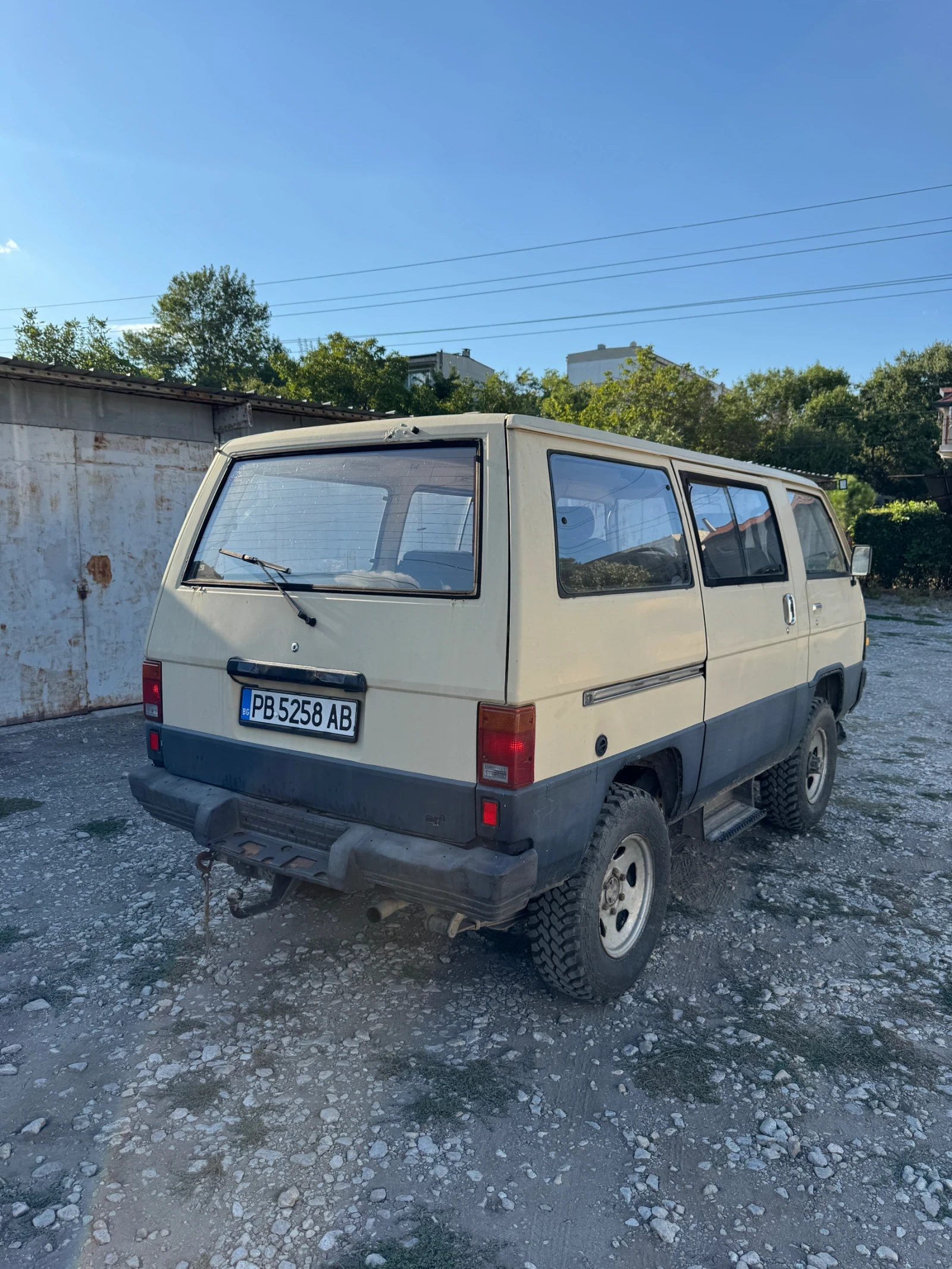 Mitsubishi L200 L300 2.0 4x4, снимка 4 - Автомобили и джипове - 55839307