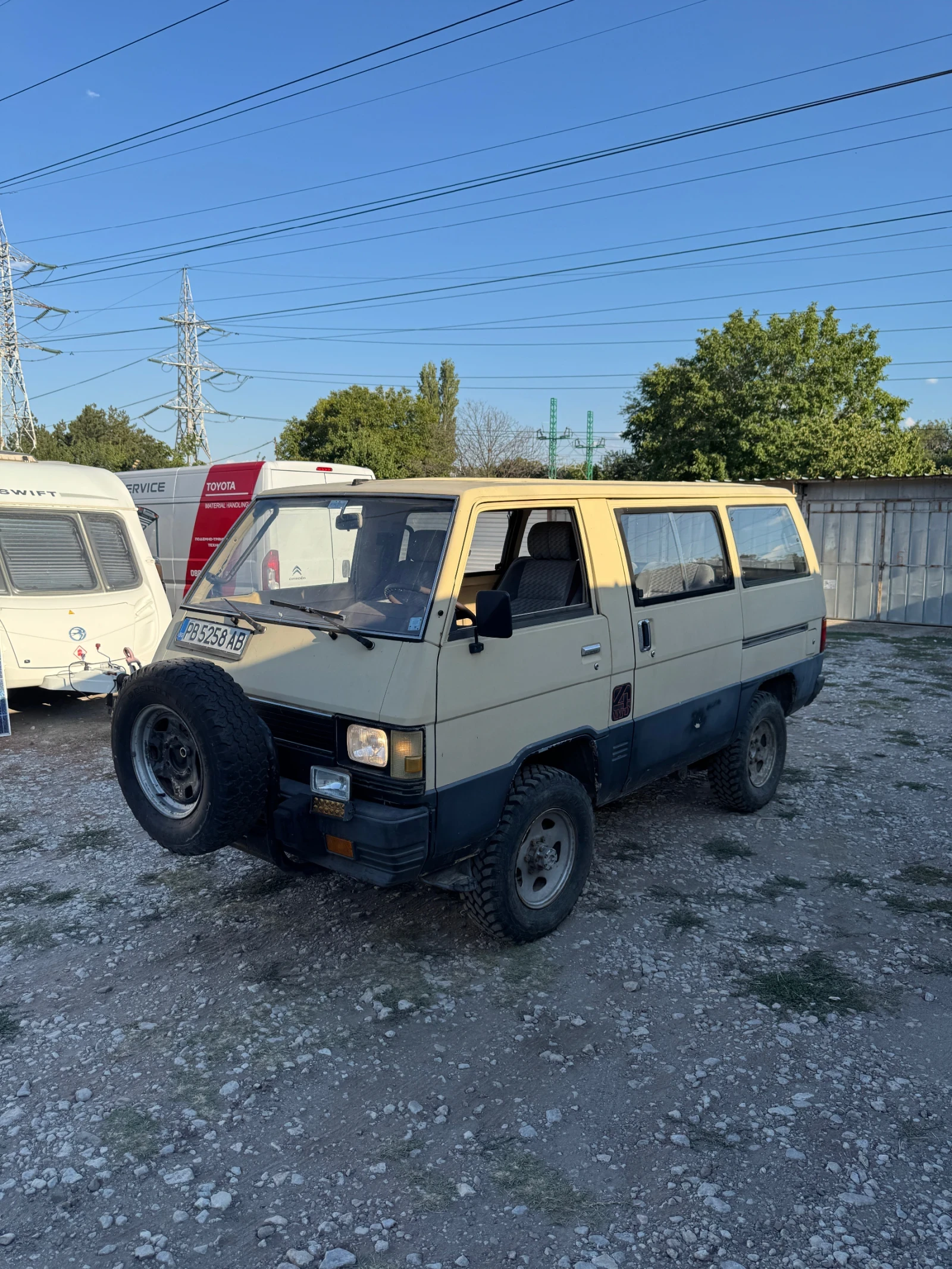 Mitsubishi L200 L300 2.0 4x4, снимка 5 - Автомобили и джипове - 55839307