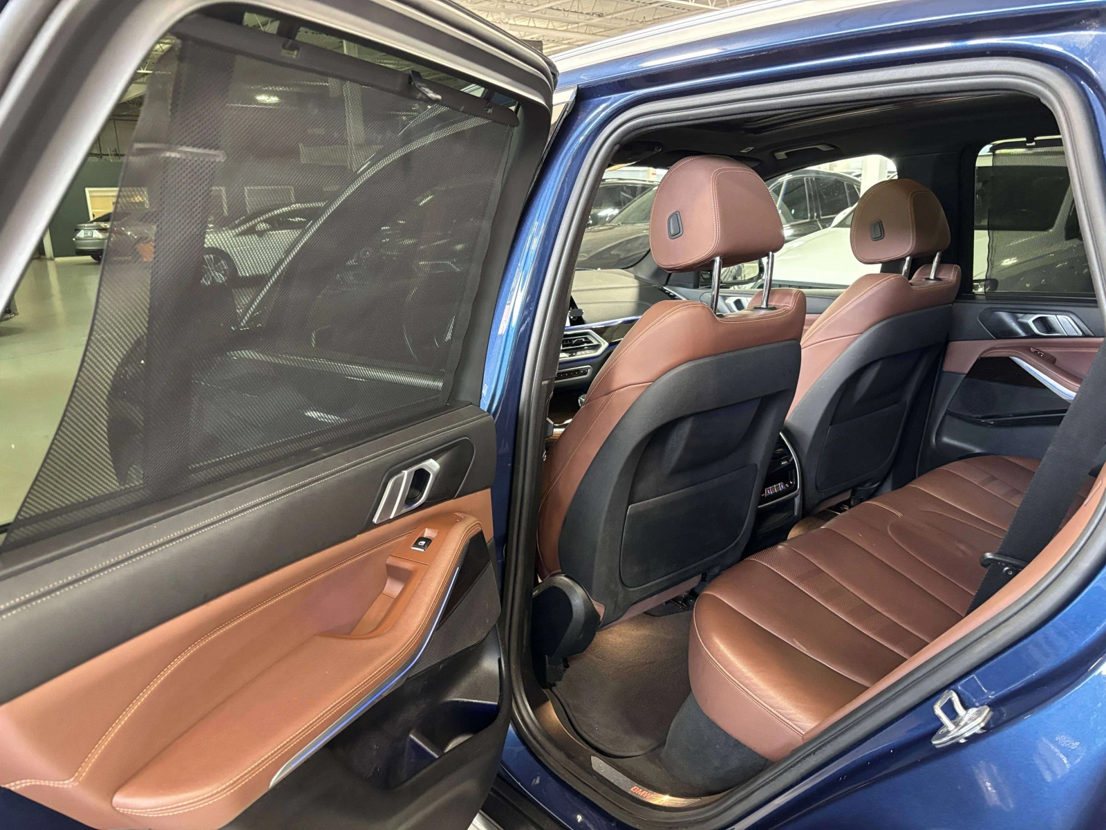 BMW X5 * 40i xDrive| AWD| CLUSTERNAV| BROWNSEATS| WOOD| , снимка 7 - Автомобили и джипове - 55899375