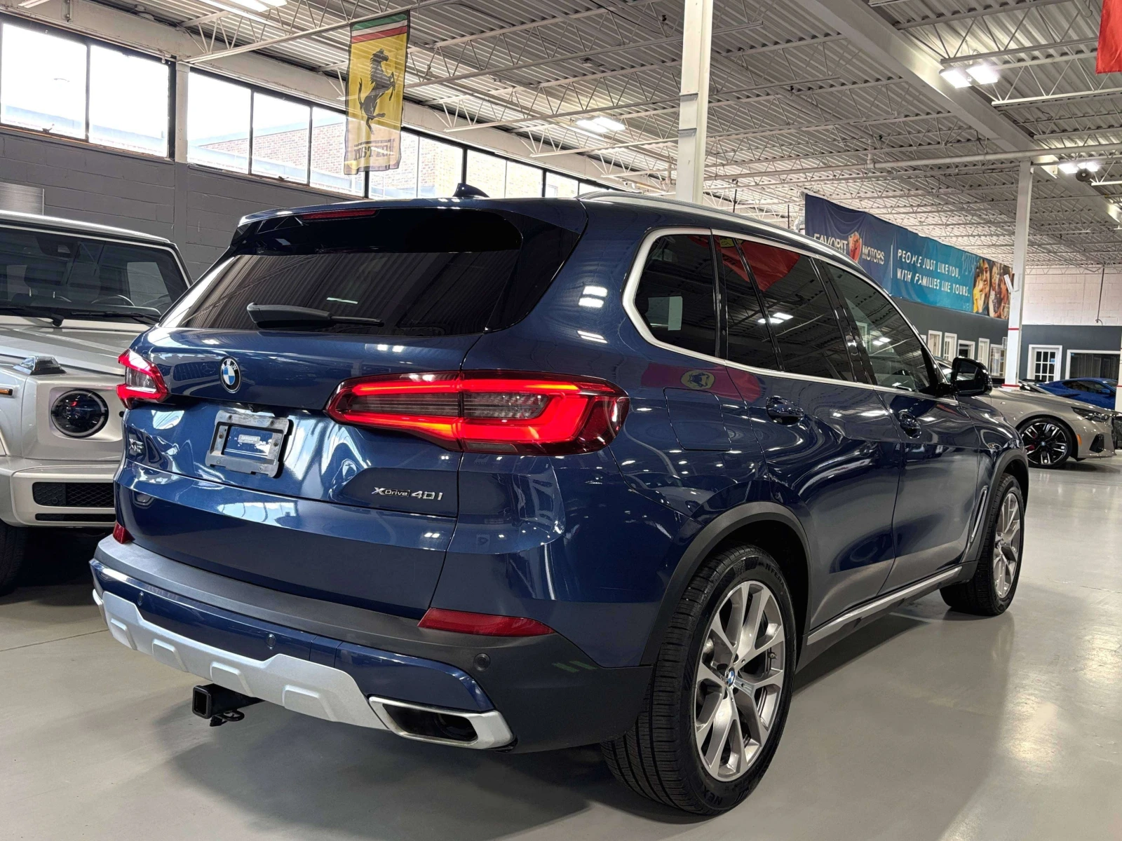 BMW X5 * 40i xDrive| AWD| CLUSTERNAV| BROWNSEATS| WOOD| , снимка 4 - Автомобили и джипове - 55899375