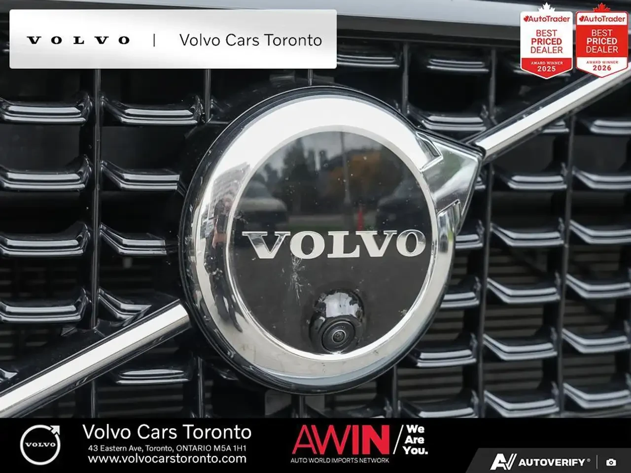 Volvo XC40 Plus Dark Theme All Wheel Drive, снимка 9 - Автомобили и джипове - 56564866