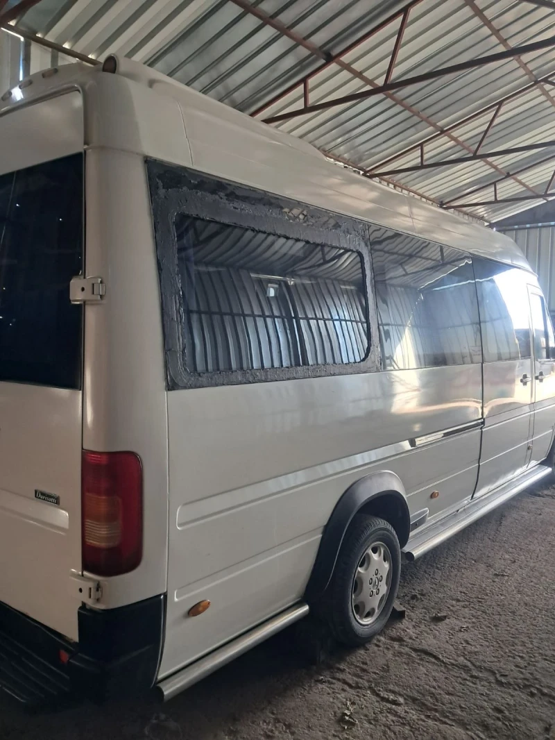 VW Lt Пътнически бус 20 местен , снимка 2 - Бусове и автобуси - 49119240