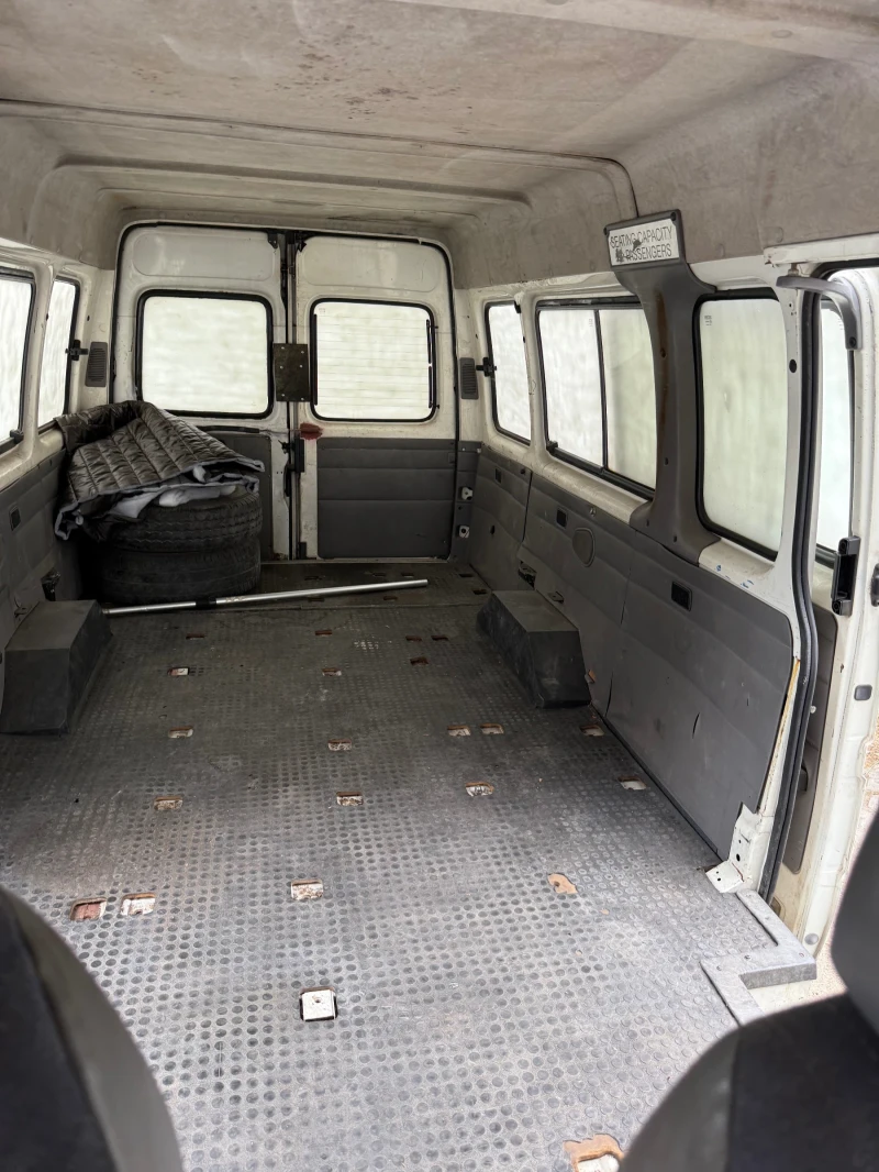 Ford Transit, снимка 11 - Бусове и автобуси - 52424502