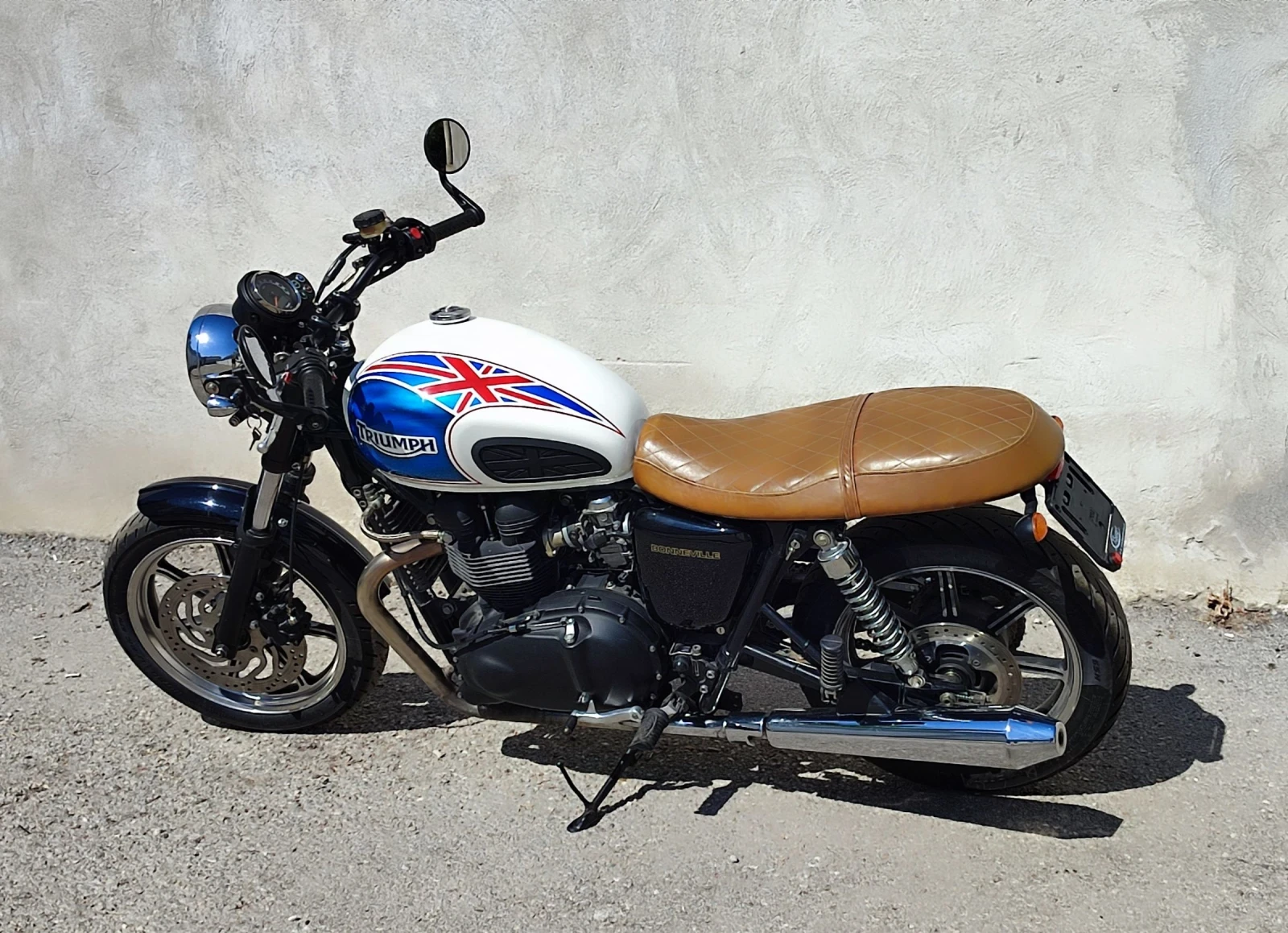 Triumph Bonneville T100i SE - изображение 3