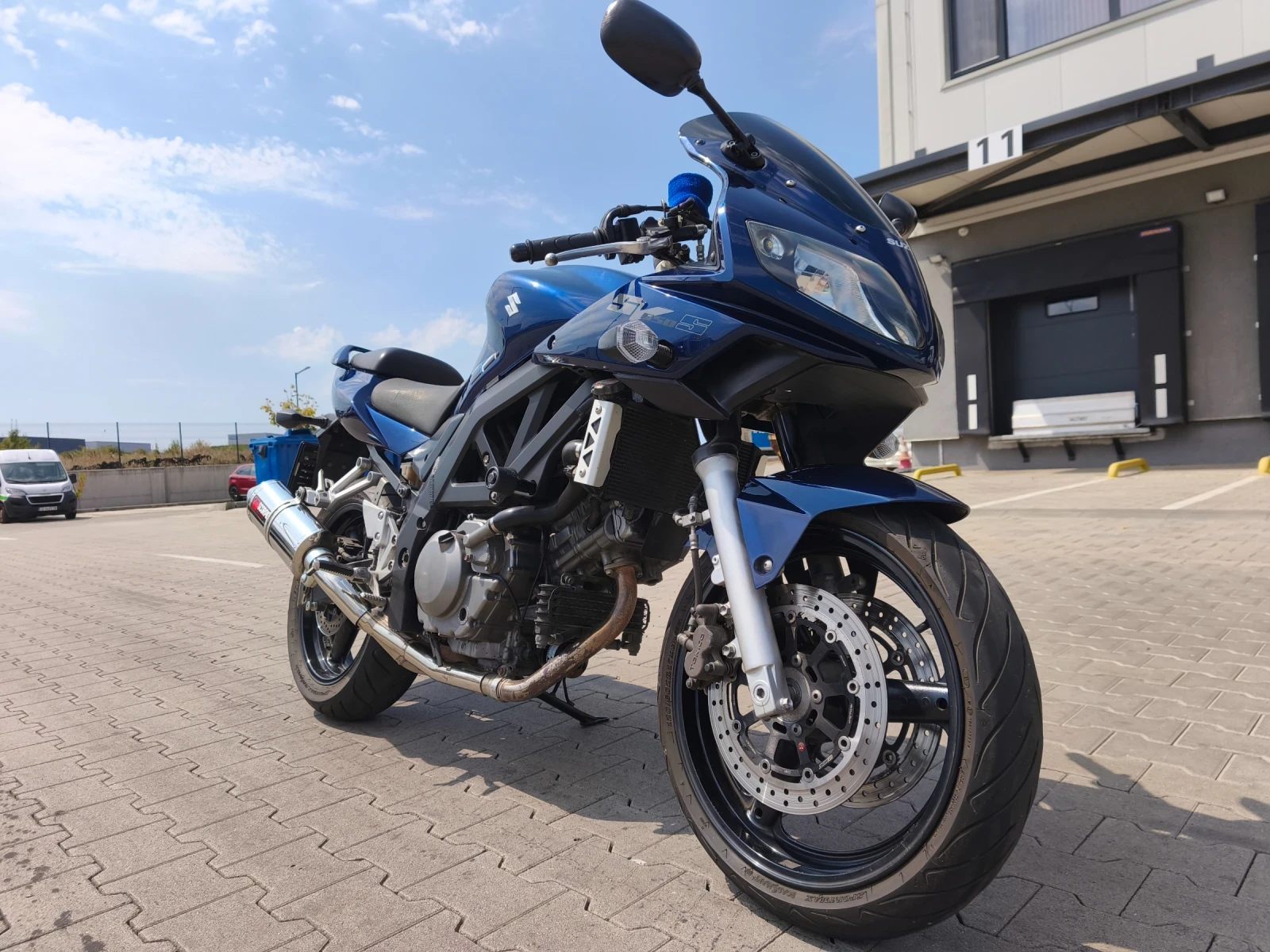 Suzuki SV S