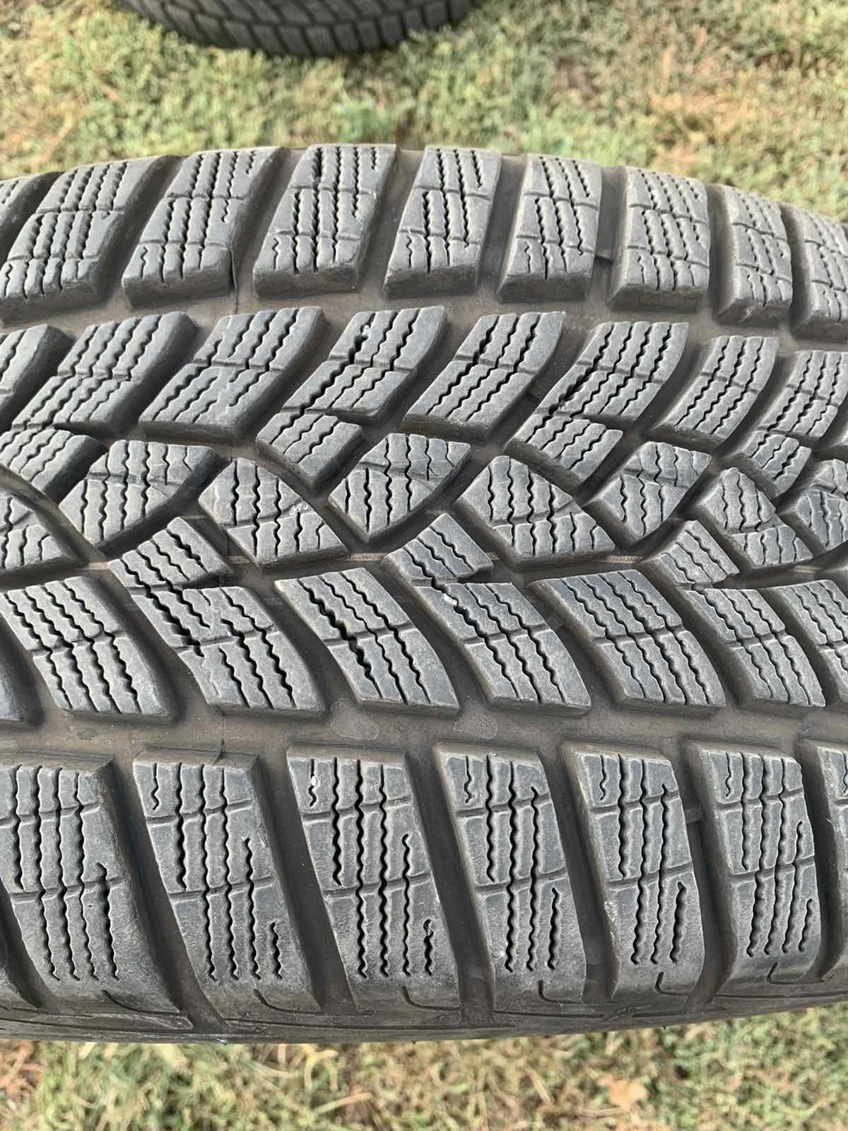 ���� 225/50R18 | Mobile.bg � ����������� 8