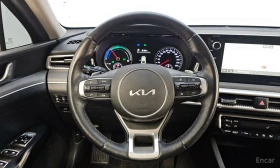 Kia Stinger HYBRID* TRENDY* ПОДГРЕВ* 360КАМЕРА* LANE* ASSIST* , снимка 8