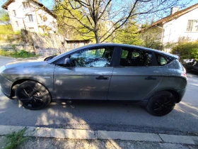 Lancia Delta 1.6Multijet(105hp)Euro5B 07.2013г200000km - 5999 лв. - 24058935 | Car24.bg
