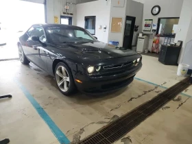 Dodge Challenger SXT| PANORAMA| 2 КЛЮЧА| ПОДГРЕВИ|  | Auto.bg — изображение 2