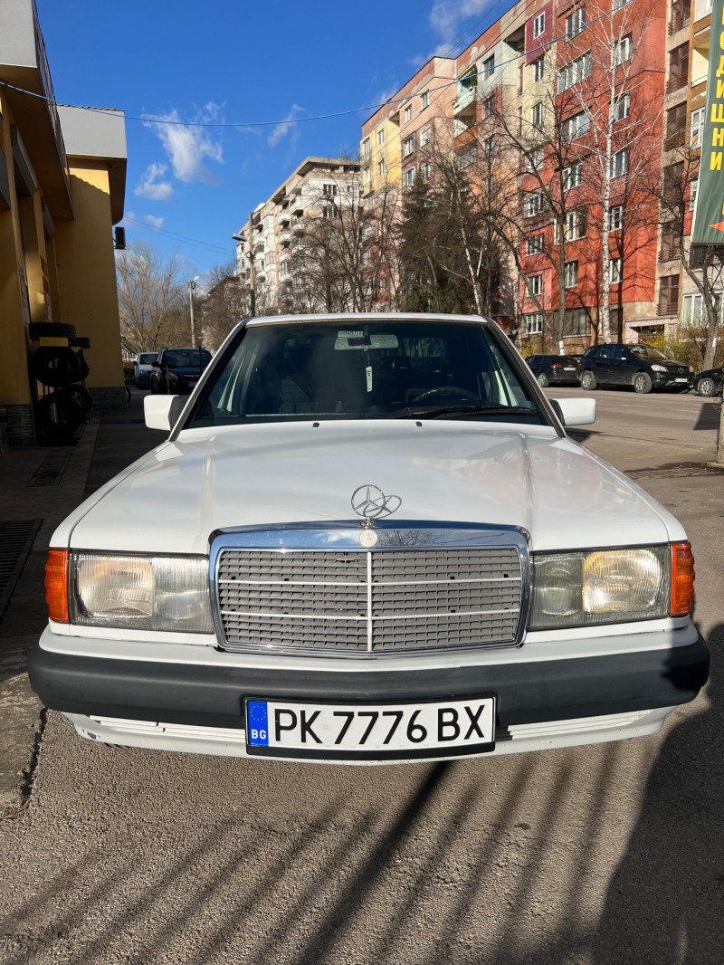 Mercedes-Benz 190, снимка 2 - Автомобили и джипове - 45912905