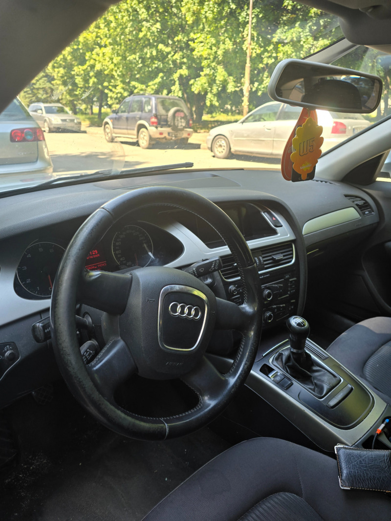 Audi A4, снимка 8 - Автомобили и джипове - 46324886