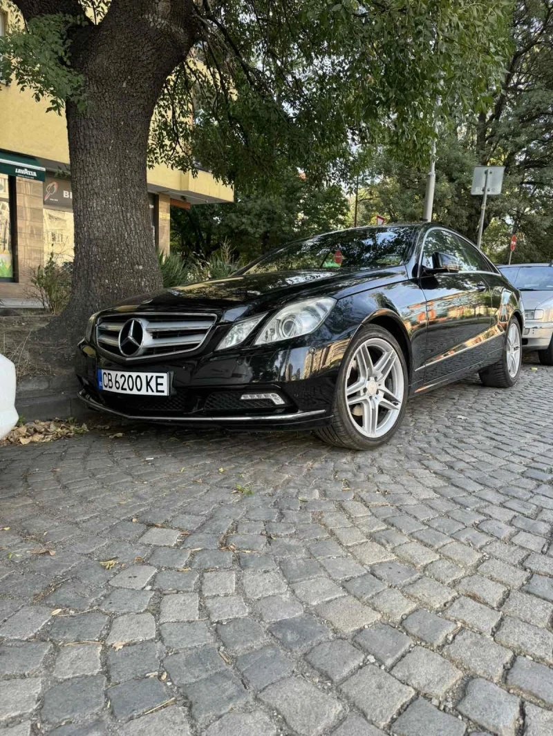 Mercedes-Benz E 220, снимка 11 - Автомобили и джипове - 47057166