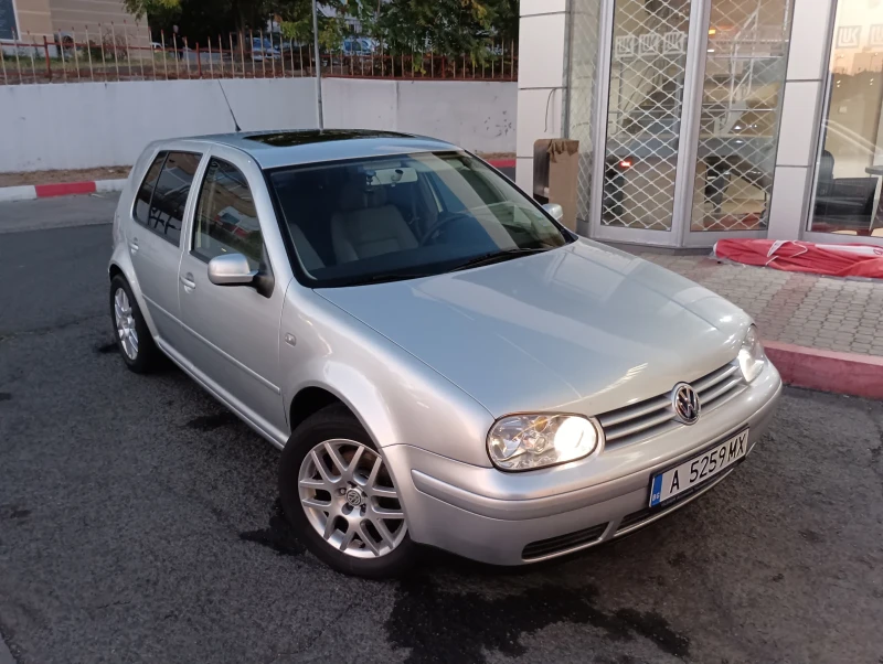 VW Golf 4 v5, снимка 4 - Автомобили и джипове - 47369130