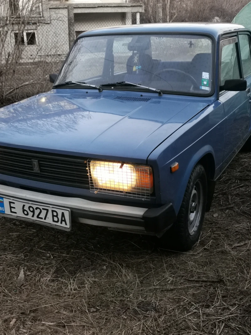 Lada 2105 Ваз 2105, снимка 1 - Автомобили и джипове - 48885565