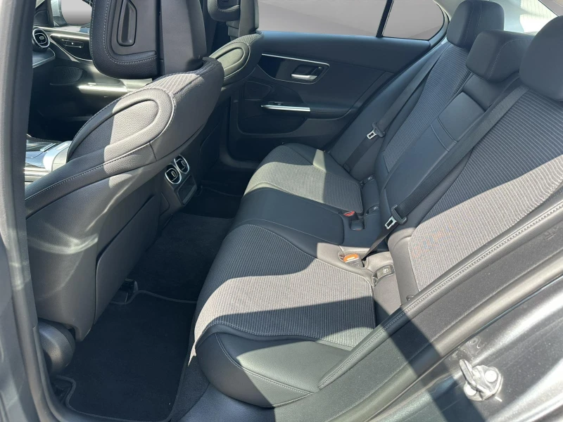 Mercedes-Benz C 220  d, снимка 14 - Автомобили и джипове - 51276540