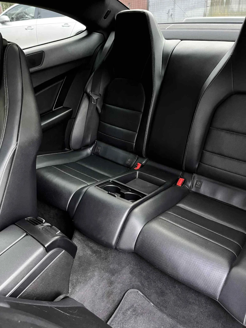 Mercedes-Benz C 250, снимка 12 - Автомобили и джипове - 51779084