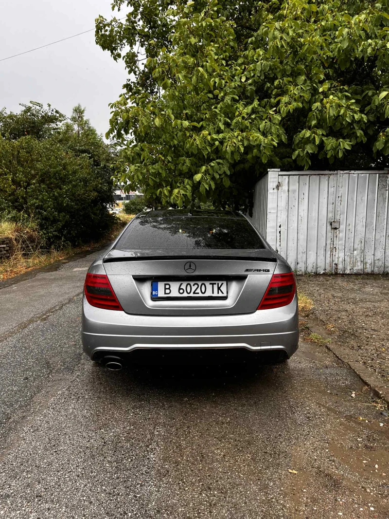 Mercedes-Benz C 250, снимка 5 - Автомобили и джипове - 51779084