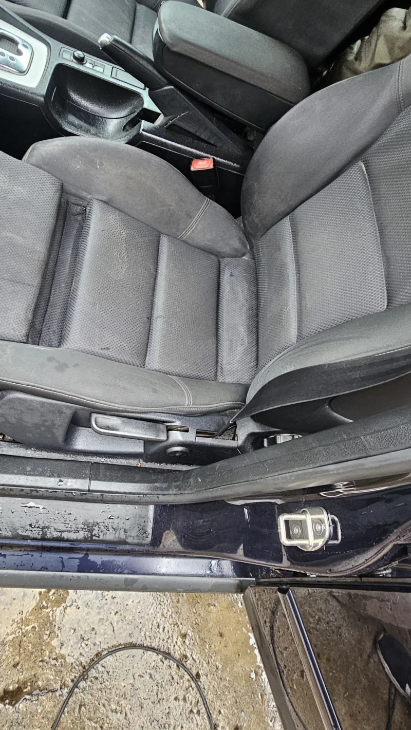 Audi A4 2.5Tdi Quatro, снимка 7 - Автомобили и джипове - 53014884