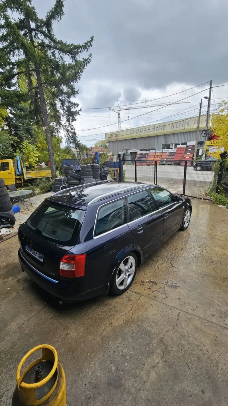 Audi A4 2.5Tdi Quatro, снимка 4 - Автомобили и джипове - 53014884