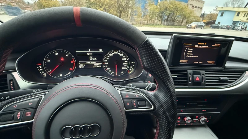 Audi A6, снимка 13 - Автомобили и джипове - 52353665