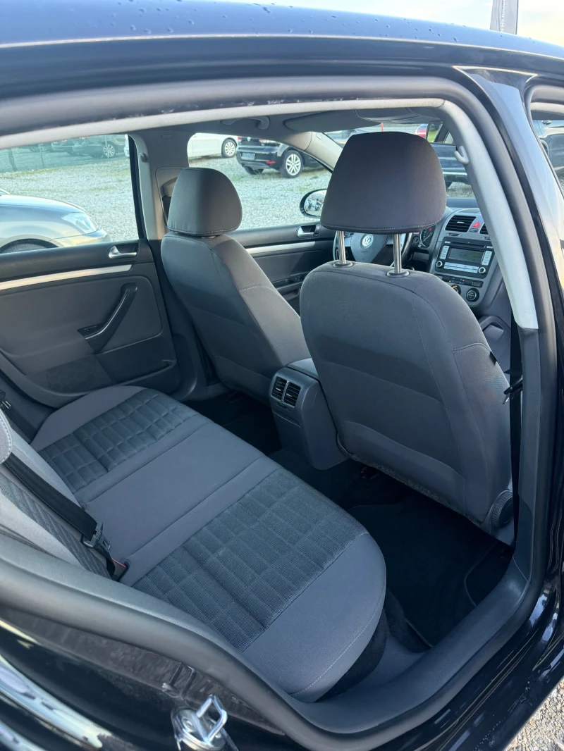 VW Golf 1.9TDI* 6скорости* ЛИЗИНГ, снимка 9 - Автомобили и джипове - 52615332