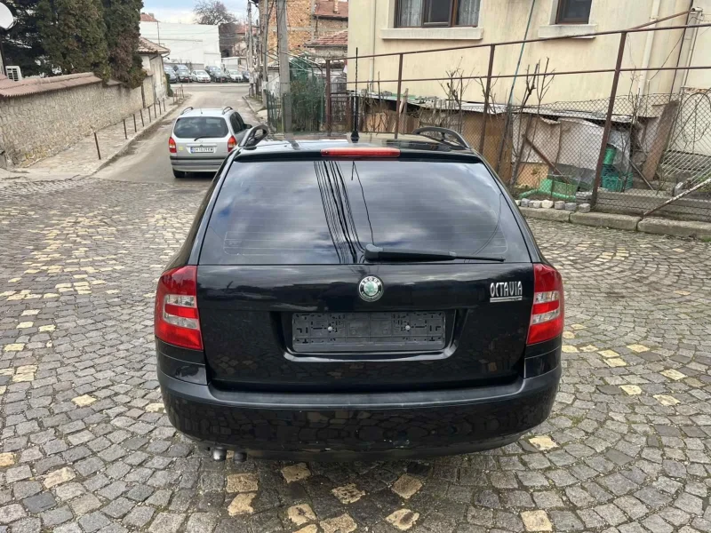 Skoda Octavia 1.9* 105кс.* АВТОМАТ* , снимка 6 - Автомобили и джипове - 52996491