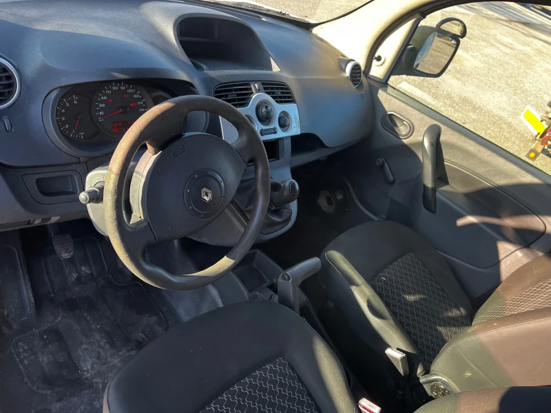 Renault Kangoo 1.5DCI, снимка 8 - Автомобили и джипове - 53140768