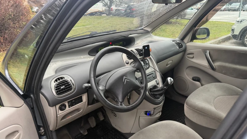 Citroen Xsara picasso, снимка 12 - Автомобили и джипове - 53433000