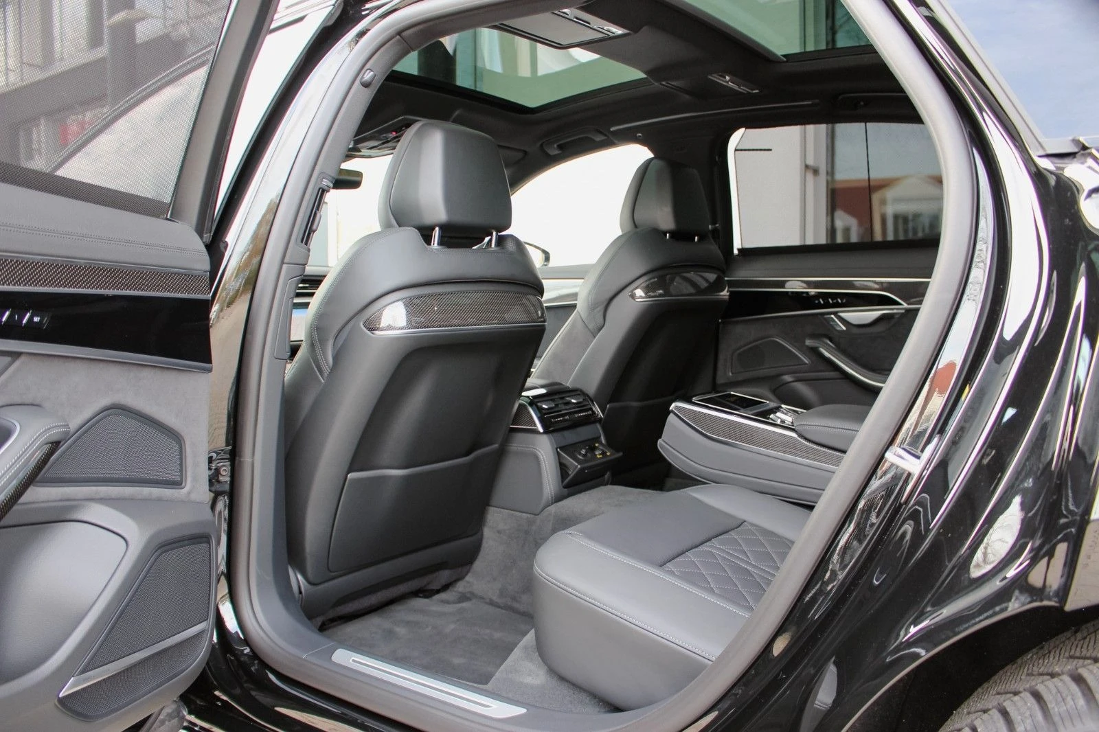 Audi A8 60L TFSI quattro S line | Mobile.bg — изображение 12
