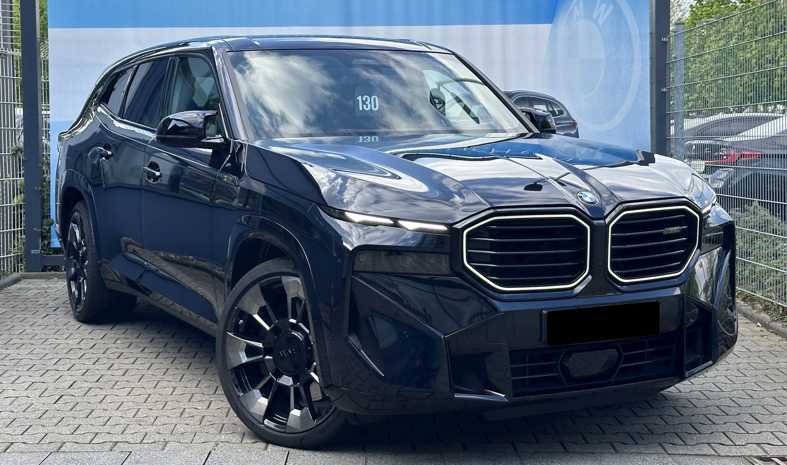 BMW XM = Carbon= M Driver's Package Гаранция - изображение 1