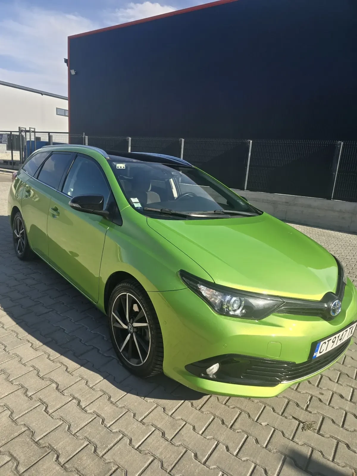 Toyota Auris 1.8 HYBRID 99 k. FULL TOPP - изображение 3