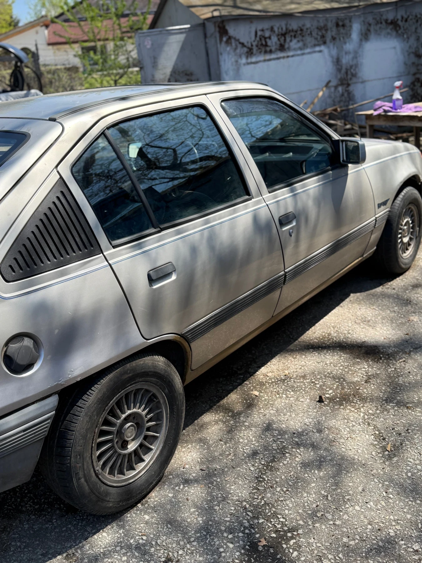 Opel Kadett 1.6 - изображение 2