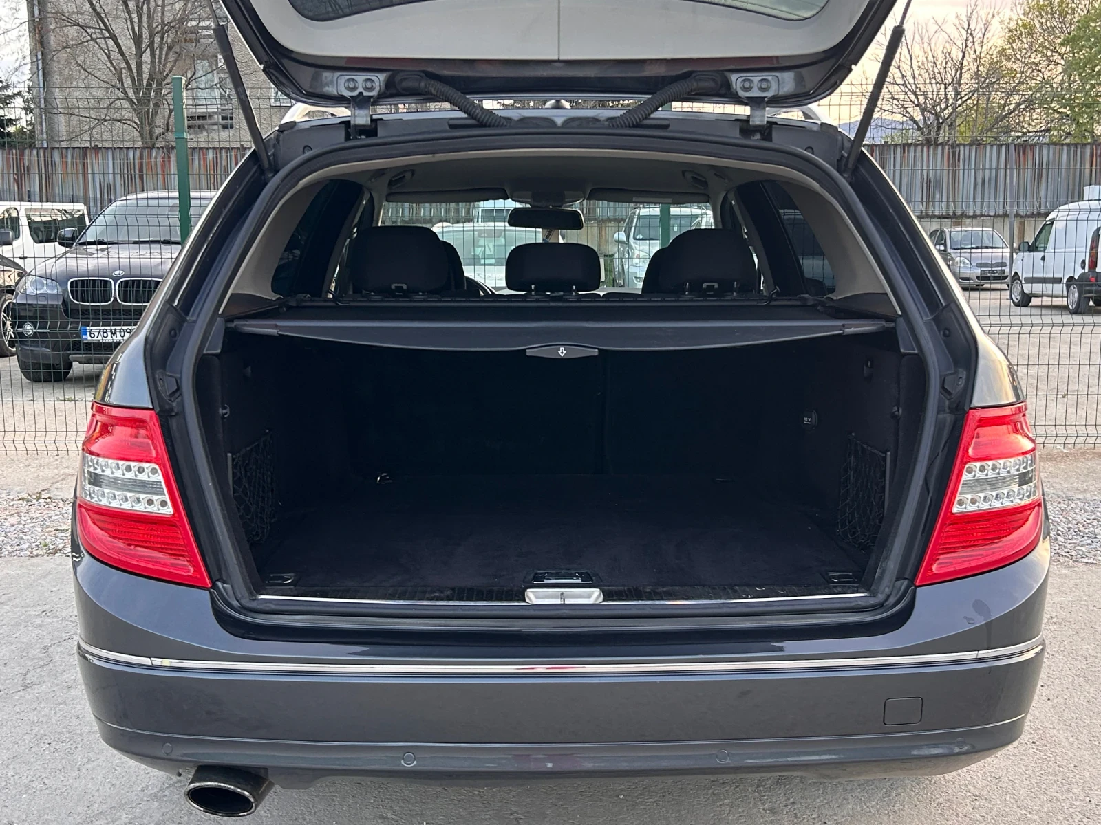 Mercedes-Benz C 220  - изображение 5